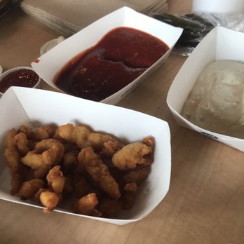 A&W Restaurant - Clams with tarter sauce and cocktail sauce - Seafood Near Me - Austin, Texas