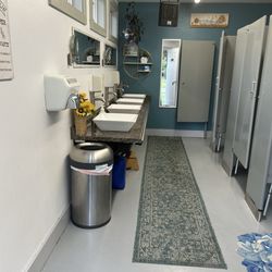 Kootenai River Campground - Bathroom and showers