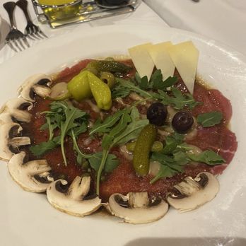 Restaurante Caesar's - Salad Near Me - Tijuana, BCN