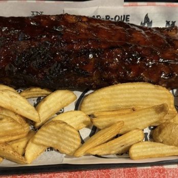 Famous Dave's Bar-B-Que - Baby Back Ribs and fries - Barbeque Near Me - Mountainside, New Jersey