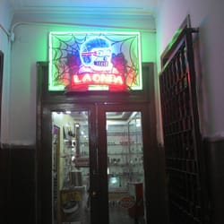 La Onda Showroom & Tattoo