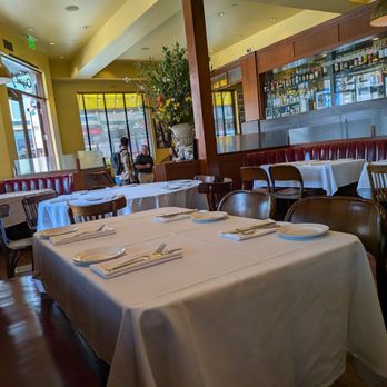 Original Joe's - 1st dining room - Italian Near Me - San Francisco, California Original Joe's - 1st dining room - Italian Near Me - San Francisco, California