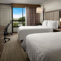 Holiday Inn Express At Monterey Bay - Comfort in Monterey, perfect for families with the 2 queen bed guest room option.