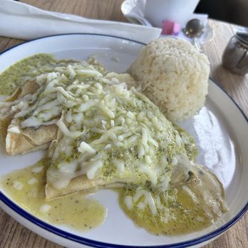Starlite Restaurant - Crepes - Gastropubs Near Me - El Paso, Texas