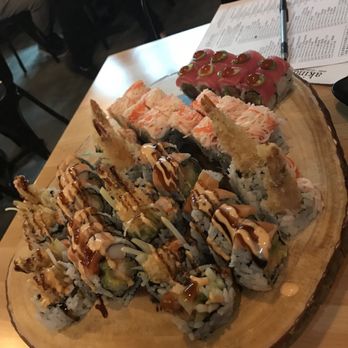 Akino - Sushi Bars Near Me - Elmhurst, New York Akino - Sushi Bars Near Me - Elmhurst, New York