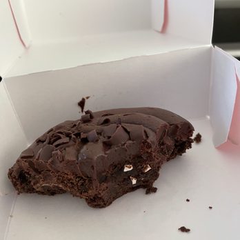 Crumbl - Concord - BEWARE OF EGGSHELLS!! - Bakeries Near Me - Concord, California