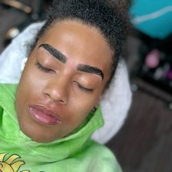 Brow Bar Aesthetics - Brow waxing & Shaping.