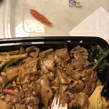 Chaba Thai Kitchen - Pad See-Ew - Thai Near Me - San Diego, California
