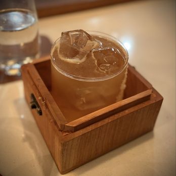 Légende - Smoked Cocktails - Canadian (New) Near Me - Quebec City, Quebec