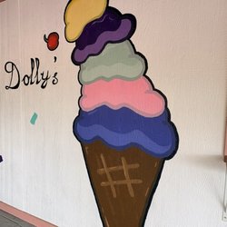 Dolly's Dairy Bar & Gift Shop