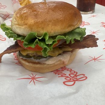 Johnny Rockets & Hurricane Wings - Burgers Near Me - Washington, DC, District of Columbia