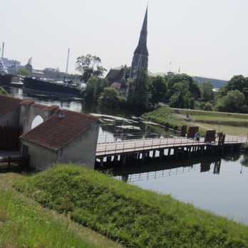 Churchillparken - Overlooking the river and St. Alban's church - Parks Near Me - Copenhagen, 84