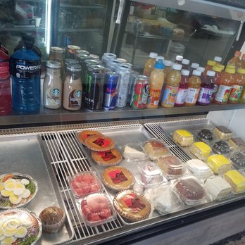 Arlington Chicken and Fish - A few beverage and dessert options - New American Near Me - Baltimore, Maryland