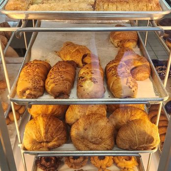 Donut Basket - Donuts Near Me - Milpitas, California