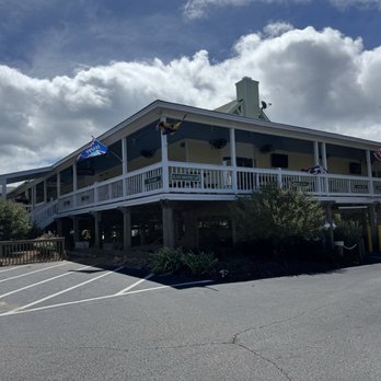 Fishbones Raw Bar And Restaurant - Outside of Fishbones - Seafood Near Me - Duck, North Carolina