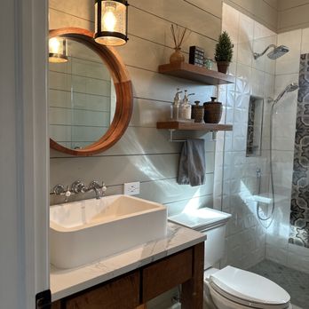 Rooms 2 Remodel - a bathroom with a sink, toilet, and shower - General Contractors Near Me - Naperville, Illinois