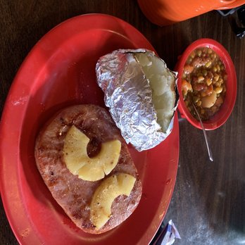 Isaack's Restaurant - Texas Ham Steak - American Near Me - Junction, Texas