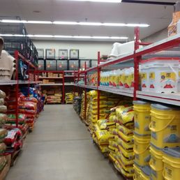 One aisle of the cat supplies One aisle of the cat supplies