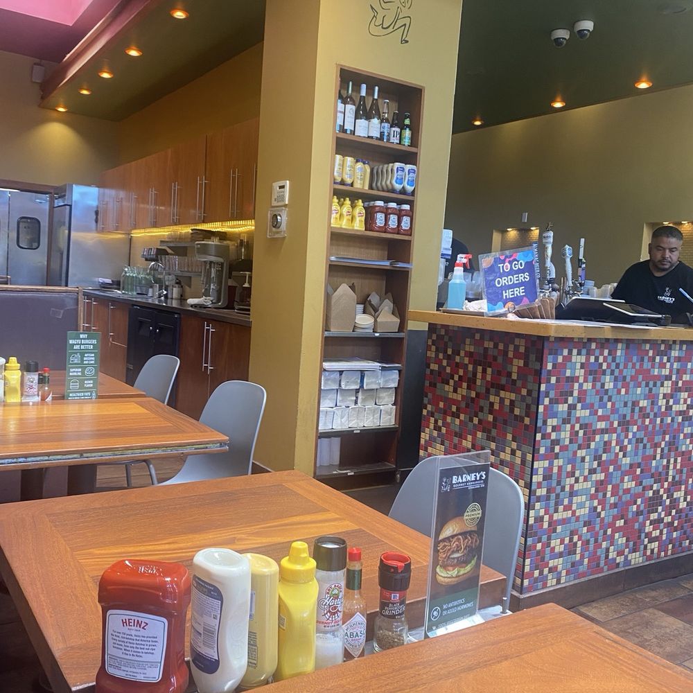 Barney's Gourmet Hamburgers - Inside counter - Burgers Near Me - Berkeley, California Barney's Gourmet Hamburgers - Inside counter - Burgers Near Me - Berkeley, California