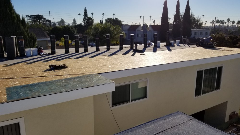 Slide of Maverick Roofing