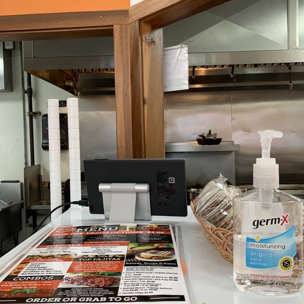 Top Taco - Ordering spot - Food Trucks Near Me - Austin, Texas