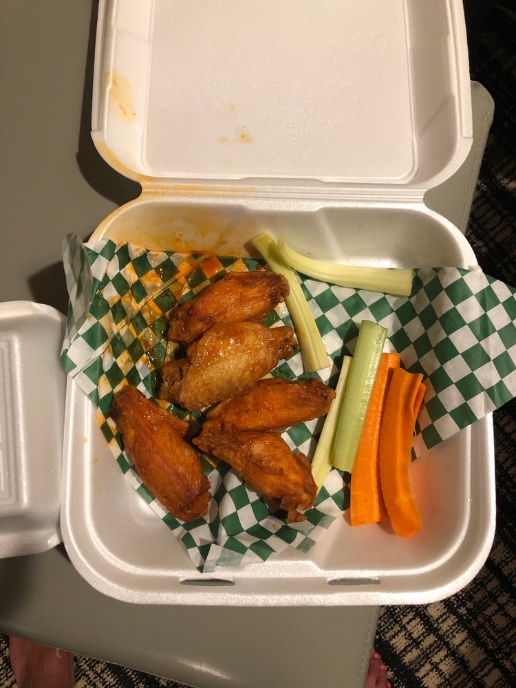 KC WINGHOUSE 56 Photos & 94 Reviews 312 7th St, Glenwood Springs