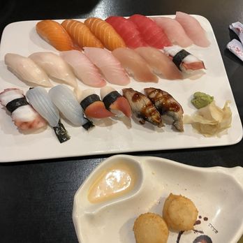 Sushi City - Assortment of Nigiri and fried scallops - Sushi Bars Near Me - Downers Grove, Illinois Sushi City - Assortment of Nigiri and fried scallops - Sushi Bars Near Me - Downers Grove, Illinois