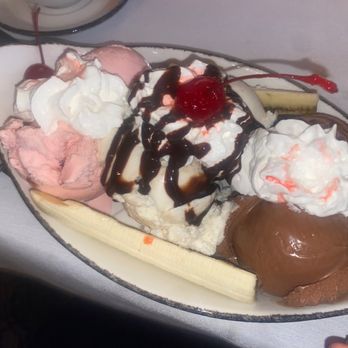 Meehan's Chophouse - Steakhouses Near Me - Mansfield, Texas