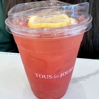 Tous Les Jours - Strawberry lemonade - Bakeries Near Me - Smithtown, New York Tous Les Jours - Strawberry lemonade - Bakeries Near Me - Smithtown, New York