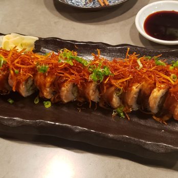 Yamazaru - Mooshooguru roll... thats sweet potato on top - Sushi Bars Near Me - Charlotte, North Carolina Yamazaru - Mooshooguru roll... thats sweet potato on top - Sushi Bars Near Me - Charlotte, North Carolina