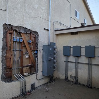 Rivera Electric - Upgraded a 4-unit complex with new 400A service--future-ready for mini-splits, EVs, and more. Safe, reliable power all around. - Electricians Near Me - San Dimas, California