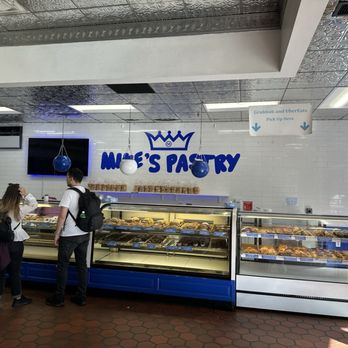 Mike's Pastry - Bakeries Near Me - Boston, Massachusetts Mike's Pastry - Bakeries Near Me - Boston, Massachusetts
