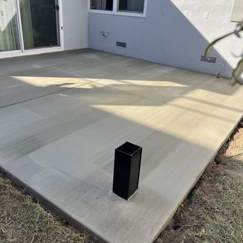 Prime Concrete & Masonry Contracting - Backyard patio with broom finish - Masonry/Concrete Near Me Prime Concrete & Masonry Contracting - Backyard patio with broom finish - Masonry/Concrete Near Me