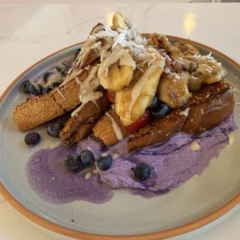 Breezy - Ube French Toast - Breakfast & Brunch Near Me - San Juan Capistrano, California Breezy - Ube French Toast - Breakfast & Brunch Near Me - San Juan Capistrano, California