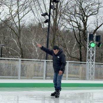 Riverside Crossing Park Ice Skating Rink - Skating Rinks Near Me - Dublin, Ohio Riverside Crossing Park Ice Skating Rink - Skating Rinks Near Me - Dublin, Ohio