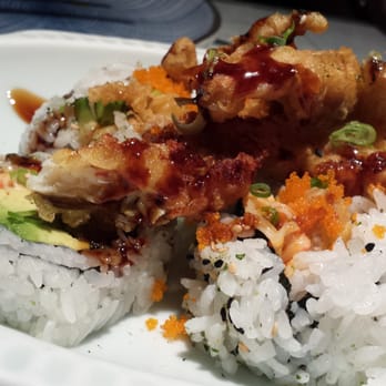 Noda Restaurant - Softshell crab roll - Sushi Bars Near Me - Pasadena, California Noda Restaurant - Softshell crab roll - Sushi Bars Near Me - Pasadena, California