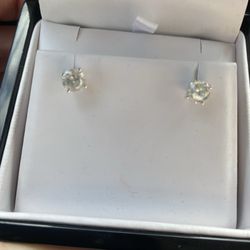 Field's Jewelers