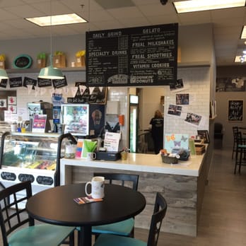 Hugs & Mugs - Cafes Near Me - Hoffman Estates, Illinois