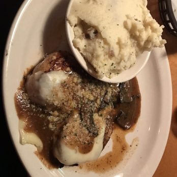 Texas Roadhouse - Chicken Portabella with a side of mash potatoes - Steakhouses Near Me - Tomball, Texas