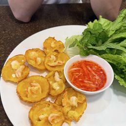 Savory Pancake (Bánh Khọt) (8 Pcs)