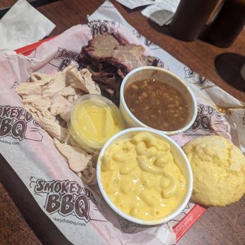 Smokey D's BBQ - Dinner platter - Barbeque Near Me - Des Moines, Iowa Smokey D's BBQ - Dinner platter - Barbeque Near Me - Des Moines, Iowa