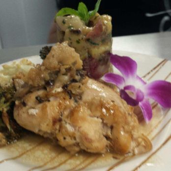 No 10 Eatery - Chicken Marsala - Bars Near Me - Leeds, Maine
