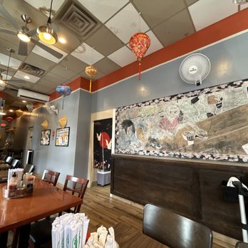 Umami Noodle Bar - Sushi Bars Near Me - Pooler, Georgia