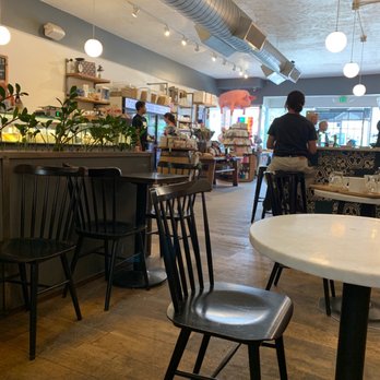 Boxcar Coffee - Pearl Cafe - Coffee & Tea Near Me - Boulder, Colorado