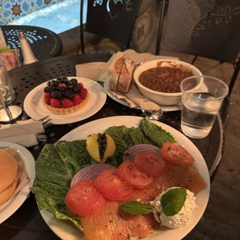 Urth Caffé-Pasadena - Cafes Near Me - Pasadena, California Urth Caffé-Pasadena - Cafes Near Me - Pasadena, California