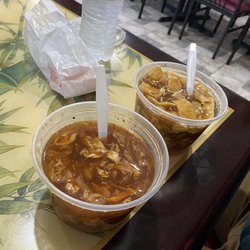 Chen's Kitchen - Hot and sour soup & egg drop soup w crispy noodles