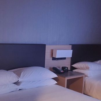 Hyatt Regency Seattle - Room - Hotels Near Me - Seattle, Washington Hyatt Regency Seattle - Room - Hotels Near Me - Seattle, Washington
