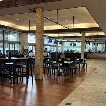 Thornberry Creek at Oneida - Bar area - Golf Near Me - Oneida, Wisconsin