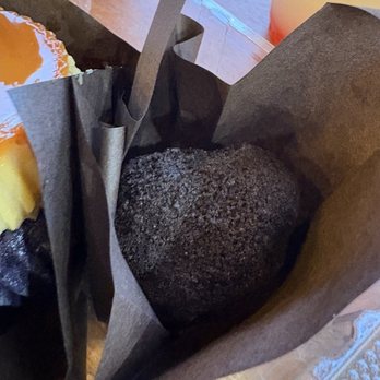 Cafe 86 - Ube Truffle - Desserts Near Me - San Jose, California