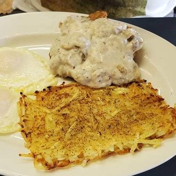 Vane's Cafe Breakfast and Lunch - Country fried steak, hash browns, 2 eggs over easy. - Breakfast & Brunch Near Me - Guadalupe, Arizona